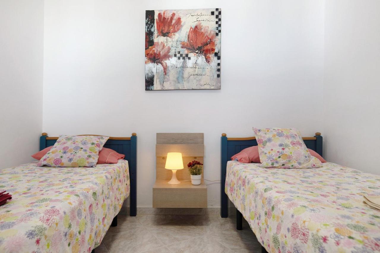 Bungalow Famara, Lanzarote Ngoại thất bức ảnh